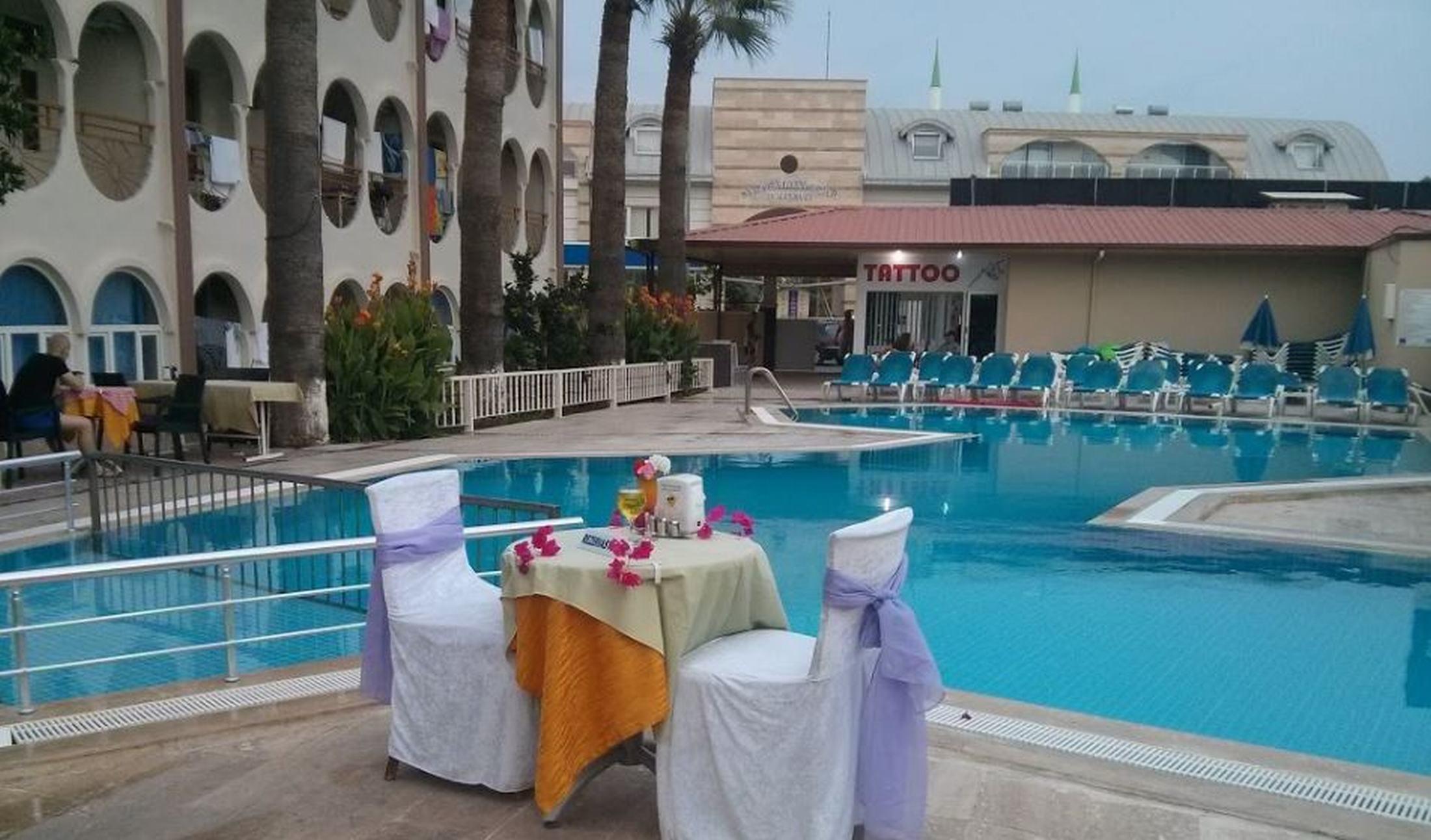Hotel Palmiye Сиде Екстериор снимка