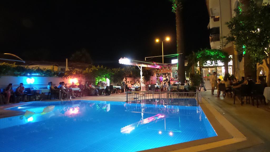 Hotel Palmiye Сиде Екстериор снимка